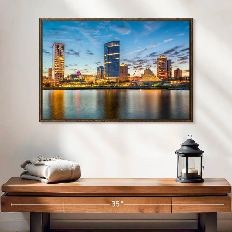 Milwaukee Cityscape, 25 po x 17 po, Cadre flottant noyer