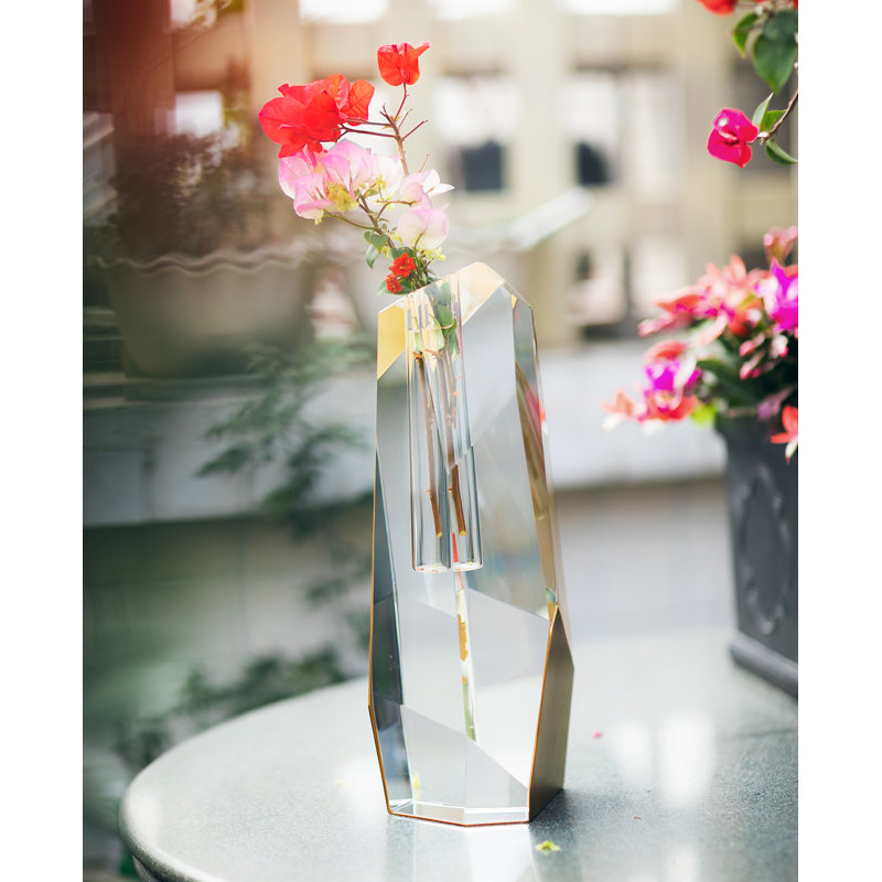 Grand vase moderne asymétrique en cristal et laiton DAINTE - Vase à fleurs géométrique de luxe pour salon, table de salle à manger et décoration intérieure, centre de table en cristal transparent de 15 pouces