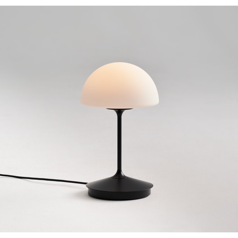 Saco Metal Table Lamp, Black