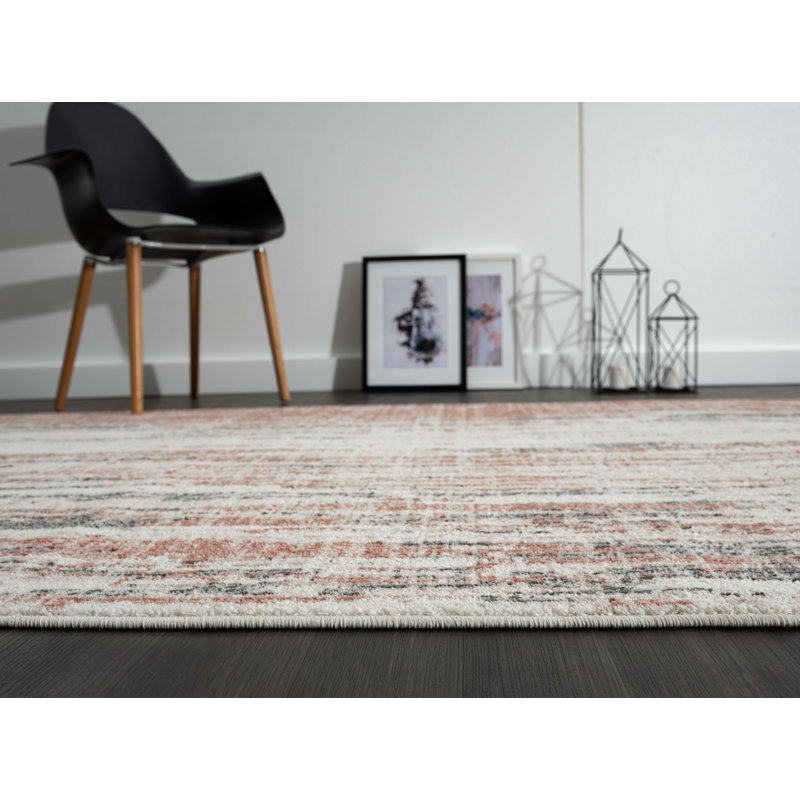 Genebern Abstract Indoor Rug, Rectangle 5'3" x 7'6"