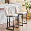 Ensemble de 2, tabouret de bar rembourré moderne avec dossier capitonné, chaise à hauteur de comptoir avec structure en métal robuste, siège rembourré confortable pour la cuisine, le bar ou la salle à manger - Beige-36032016