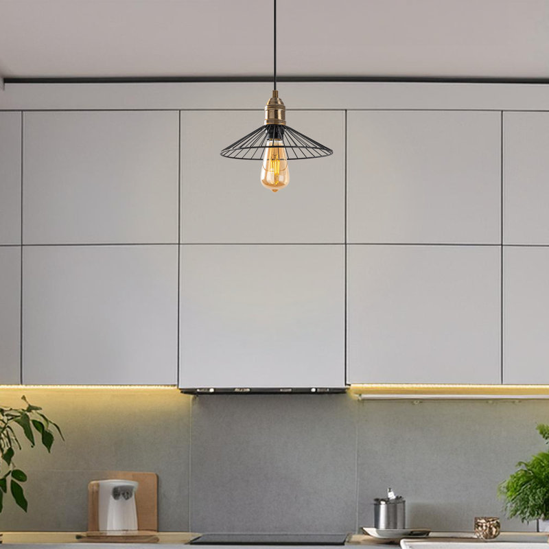 Luminaire suspendu simple à hauteur réglable avec capuchon en métal