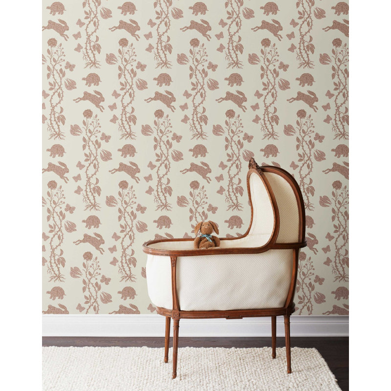 Fable Wallpaper | Clover / Traditional / Roll - 27" x 30', Parchment