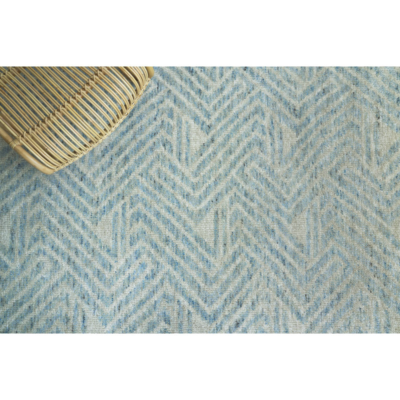 Eaton Chevron Area Rug, Rectangle 8' x 10'