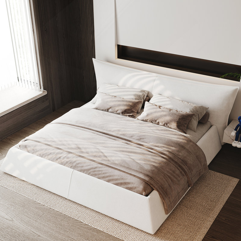 Lit plateforme tapissier avec tête de lit de forme spéciale, structure en métal et en bois massif pour plus de confort et de style dans la chambre à coucher