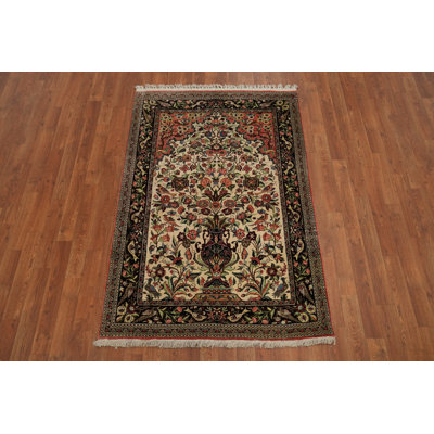 Animals Pictorial Silk Qum Vegetable Dye Traditional Rug 4x5