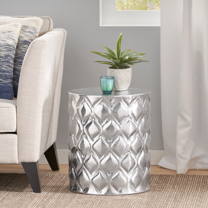 Table d'appoint Modern Glam - motif Ikat, finition métallique, aluminium fabriqué à la main, l 16 po x P 16 po x H 19 po