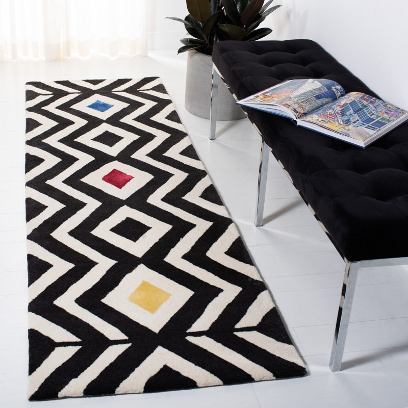 Sandweiler Hand Tufted Wool And Viscose Geometric Rug, Runner 2'6" x 8'
