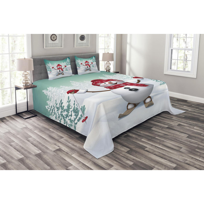 Queen Size White Quilted Snowman Bedspread Set