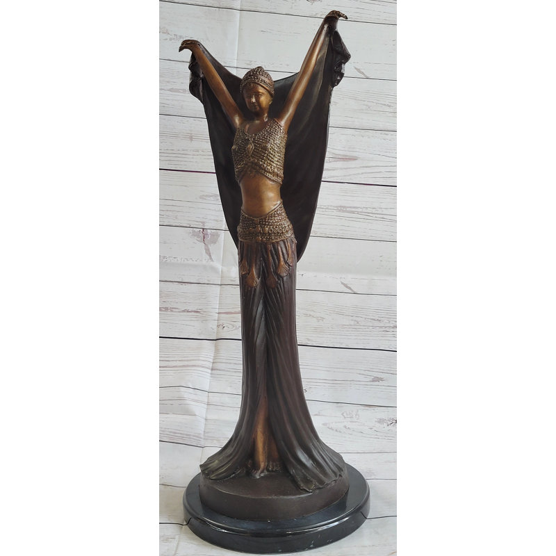 Swendy Figurines & Sculptures