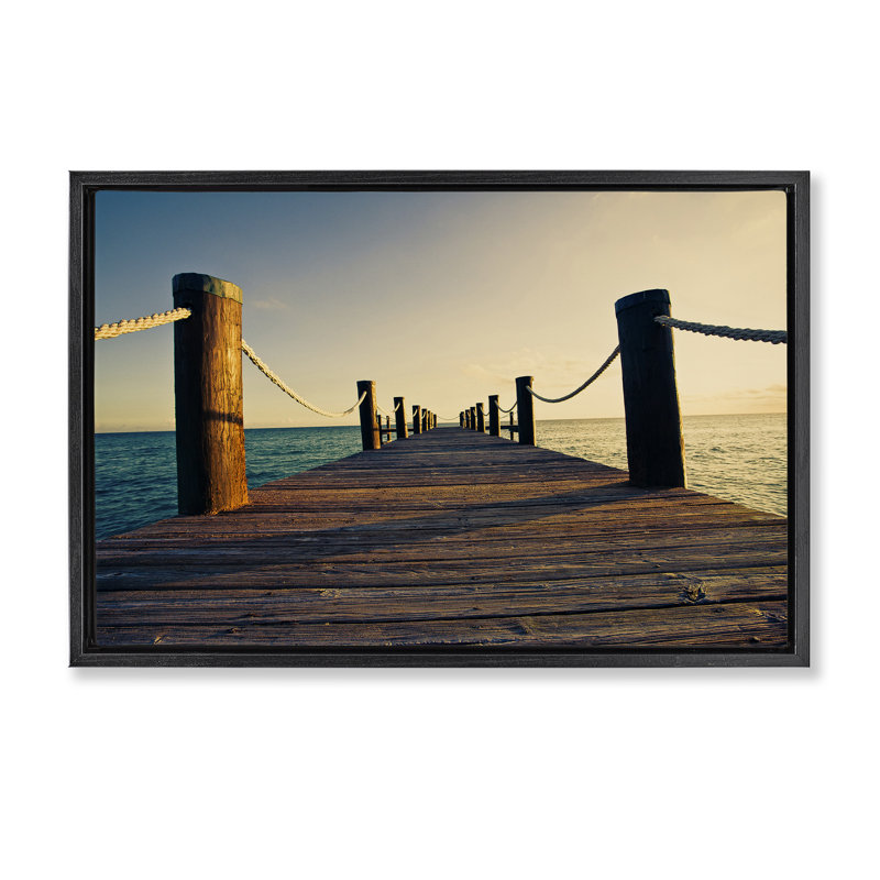 Toile flottante encadrée «Summer Coastal Dock» par Susan Bryant, Cadre flottant noir de jais, H 21 po x l 31 po