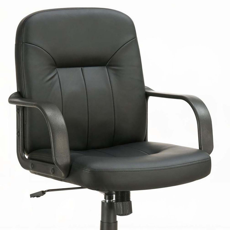 Chaise de bureau noire à roulettes