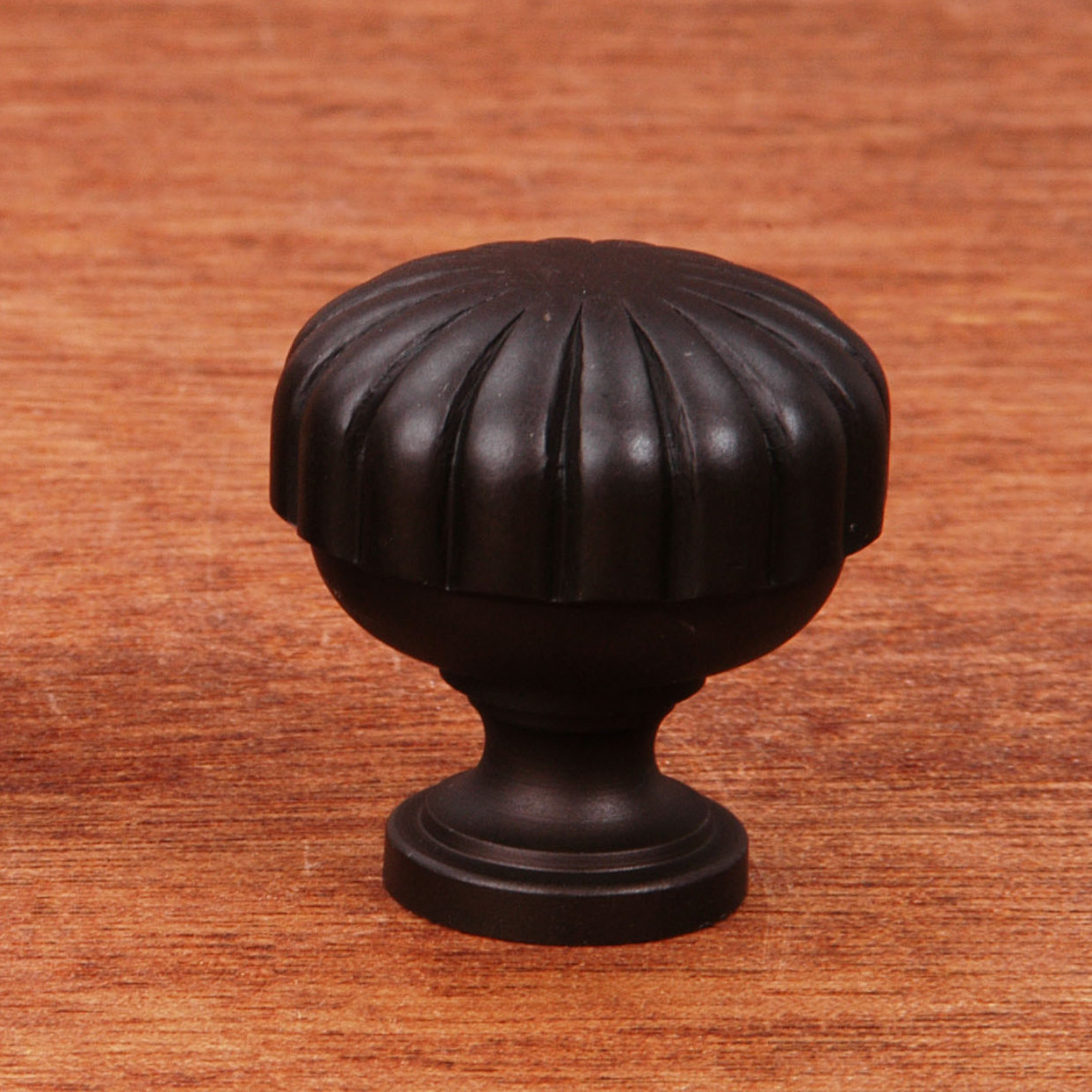Smooth Melon Mushroom Knob CK Series, Oil Rubbed Bronze