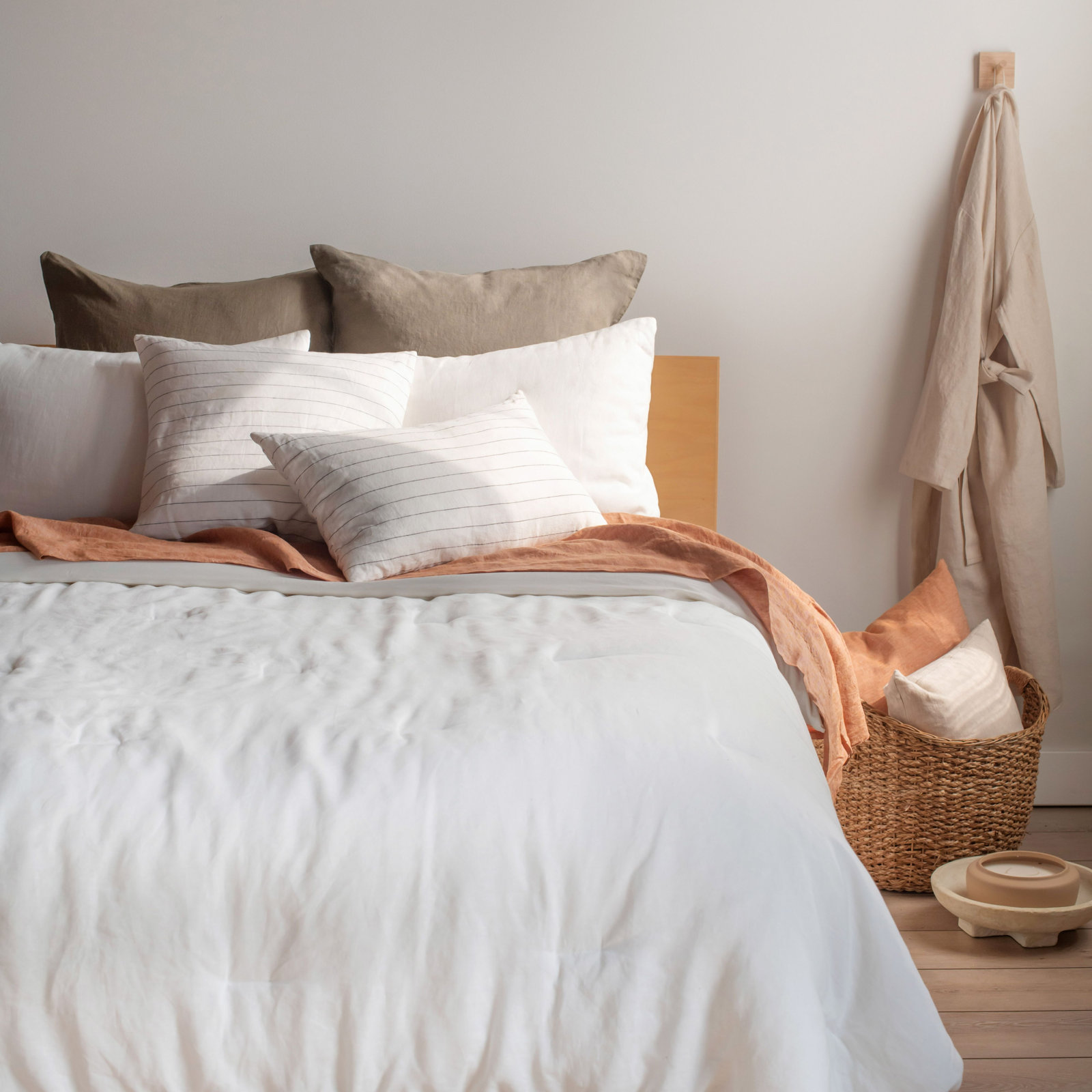French Linen Comforter Set, Cream, King Comforter + 2 King Pillow Shams