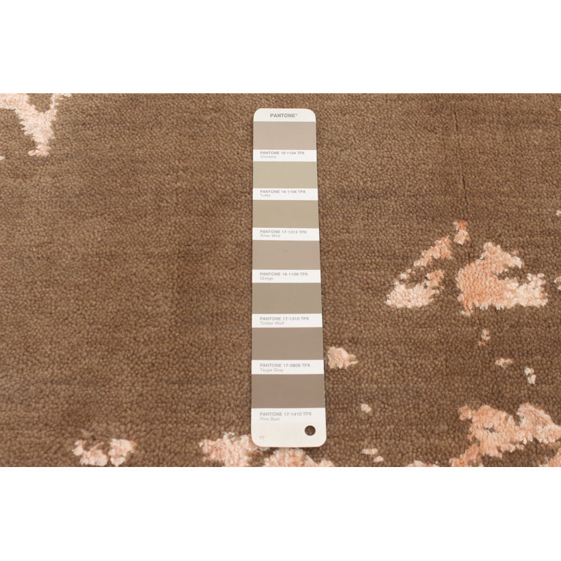 Tapis oriental brun / beige noué à la main