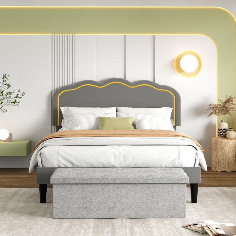 Ensemble de chambre avec lit plateforme et banc rembourré et illuminé (ensemble de 3), Grand