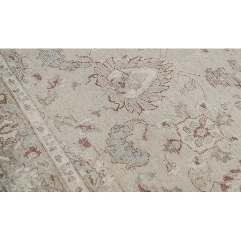 Hand-Knotted High-Quality Light Green Area Rug