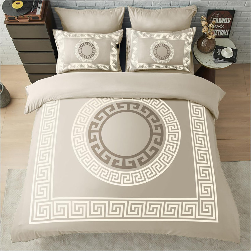 Polyester Geometric Duvet Cover Set with Pillowcases Included, White, King Duvet Cover Set + 2 Standard Pillowcases