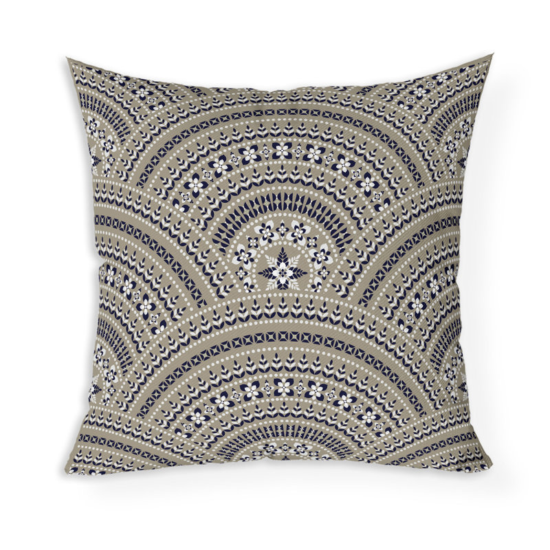 Coussin décoratif intérieur / extérieur Gridlock Glamour, 20"H x 20"W, Blue/Beige