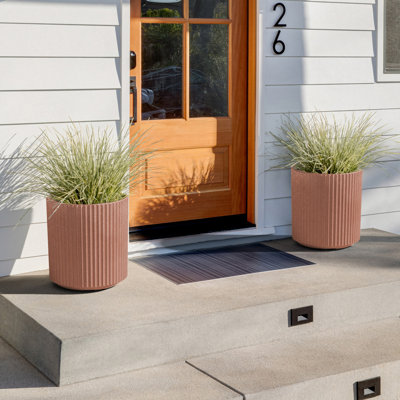 Demi Series 19" Pot Planter
