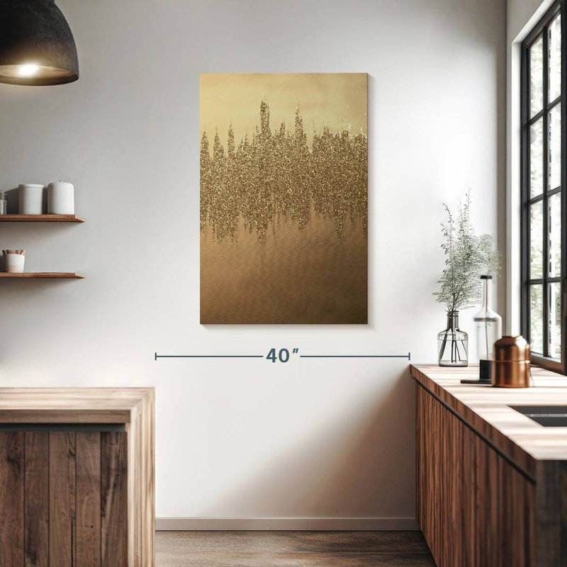 Avery Gold Shimmer, 39" H x 26" W