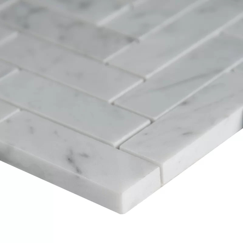 Carreaux de marbre mosaïque blanc à chevrons 12 po x 12 po Carrara