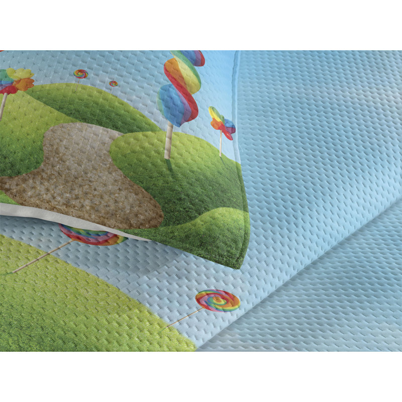 Fantasy Polyester Coverlet, King Bedspread + 2 Shams
