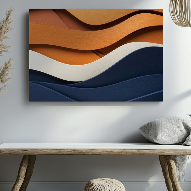 Toile, vue rapprochée d'une composition abstraite dynamique avec art mural, bandes ondulées superposées de papier texturé dans des tons chauds d'art mural sur toile