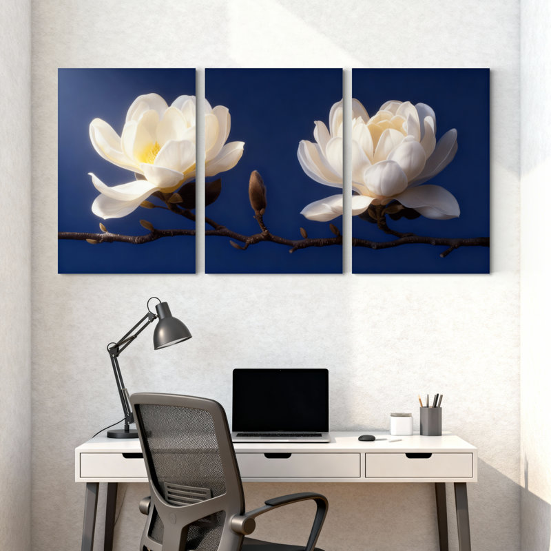 Magnolia blanc sur fond bleu foncé, ensemble de 3 impressions d'art sur toile, H 30 po x l 60 po