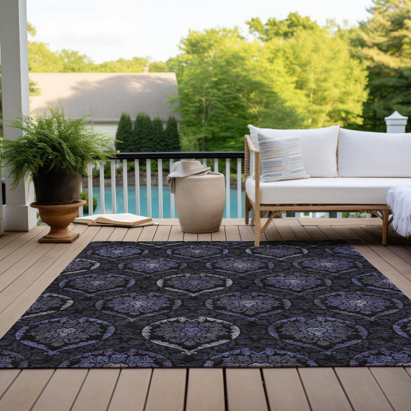Shivana Washable Damask Indoor / Outdoor Rug, Rectangle 10' x 14'