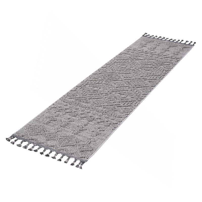 Collection White/White /Traditional Indoor/Outdoor Area Rug, Runner 2'2" x 8'