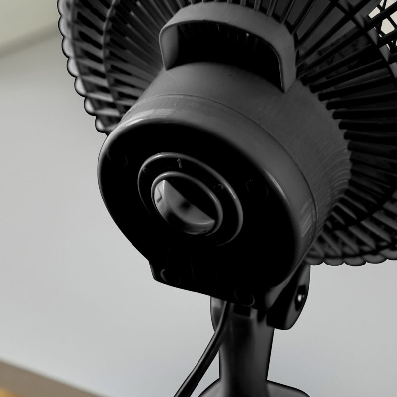 NeoDirect 16cm Oscillating Clip Fan Fan, Black