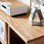 Vitrines en bois massif et verre Burlywood