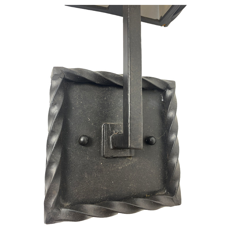 1 - Light Armed Sconce