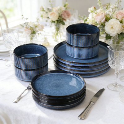  Straight Sided 12 Piece Stoneware Dinnerware Sets, Service for 4