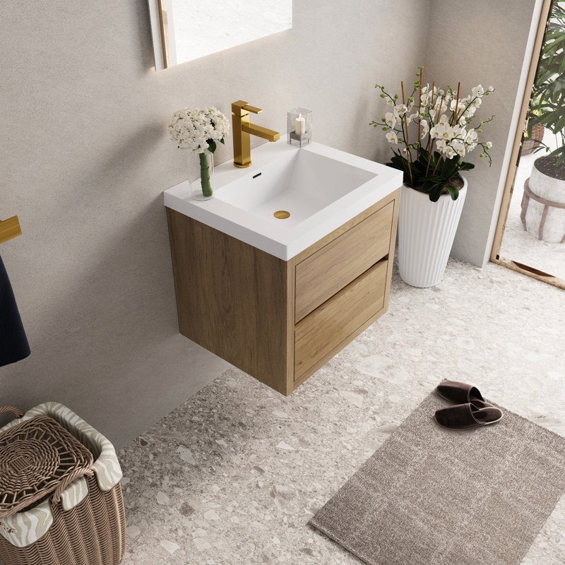 Meuble-lavabo suspendu de 61 cm (24 po) en chêne naturel avec lavabo en résine de pierre brillante, préassemblé pour un gain de temps, finition à l'eau sur le bois, poids du produit : 43,4 kg (95,8 lb), largeur de l'emballage : 64,5 cm (25,4 po), fixation murale.