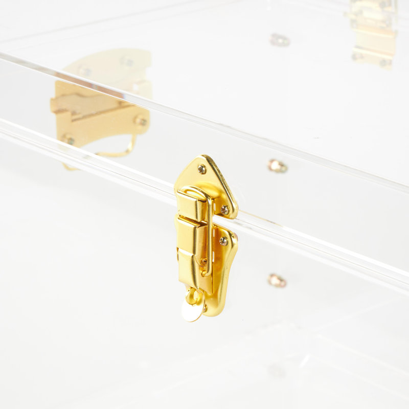 Rangement en plastique acrylique transparent avec quincaillerie en métal doré et détails cloutés, ensemble de 3