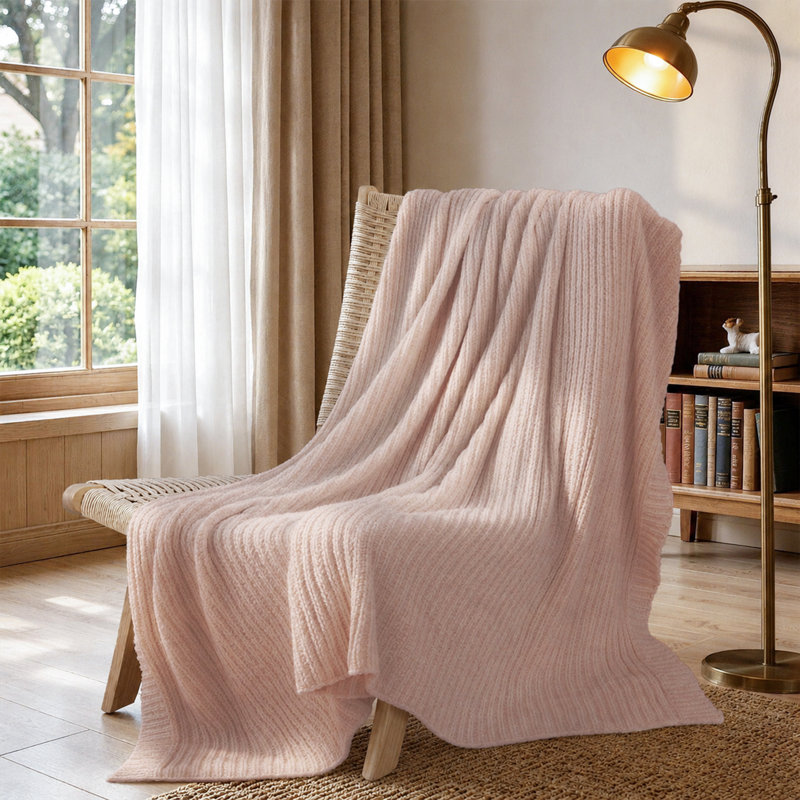 Jeté doux et moelleux en chenille réversible, Fumée rose