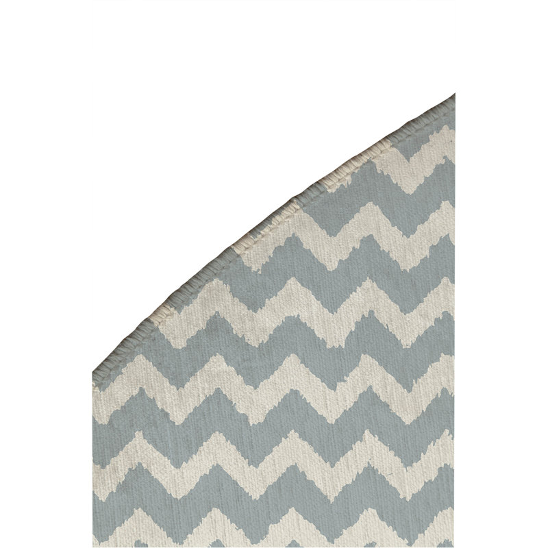 Chevy Tribal Non-Slip Outdoor Rug, Round 5'