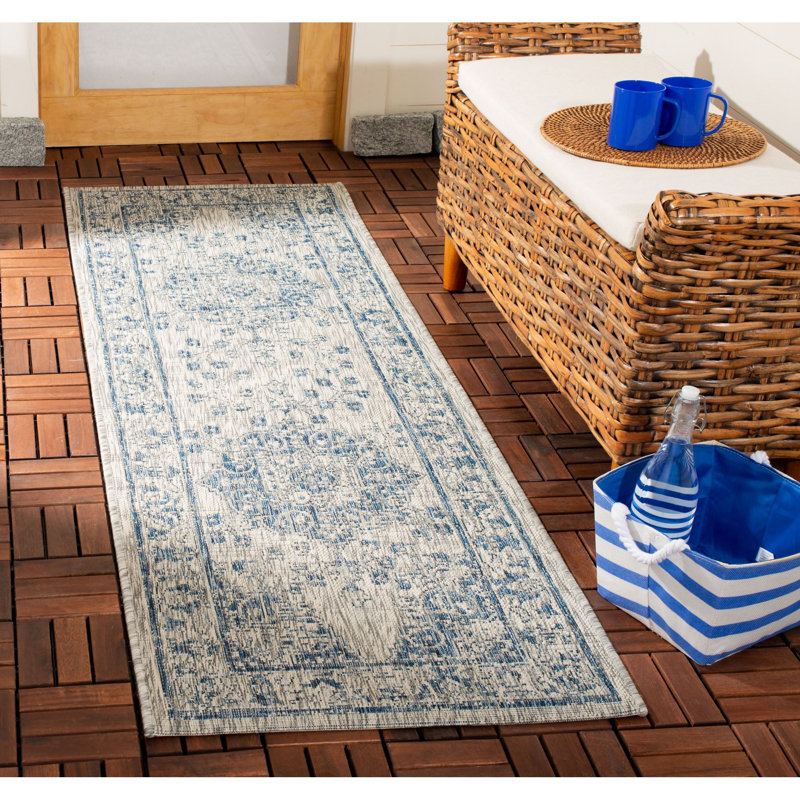 Amedee Performance Oriental Indoor/Outdoor Area Rug, Runner 2'3" x 6'7"
