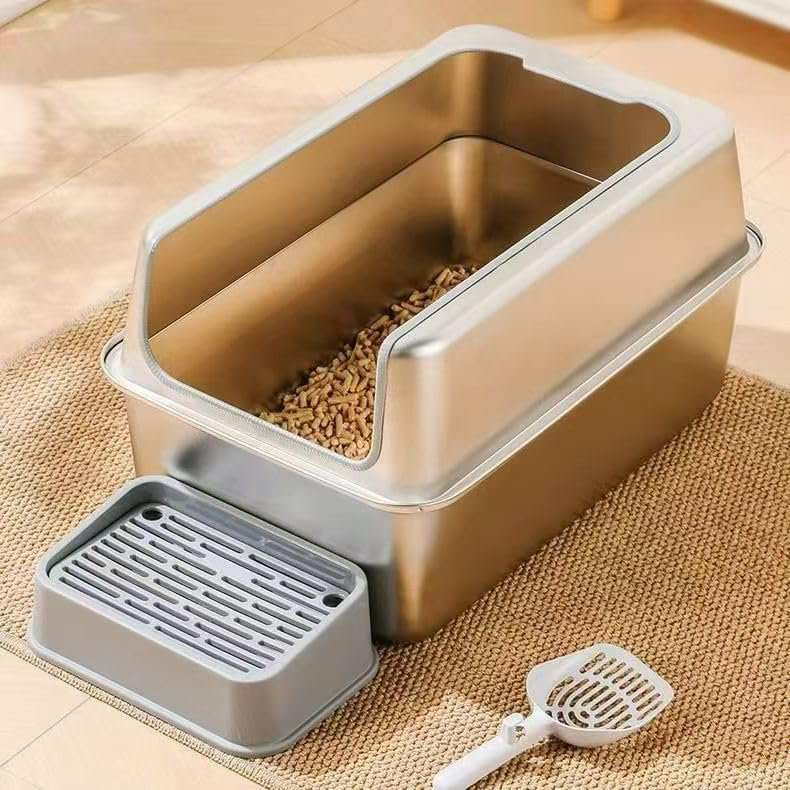 Stainless Steel Cat Litter Box Enclosed with Lid and Scoop, Extra Large Covered Litter Tray, Deep Odour-Resistant Cat Toilet for Kittens and Adult Cats, 2 Sizes
