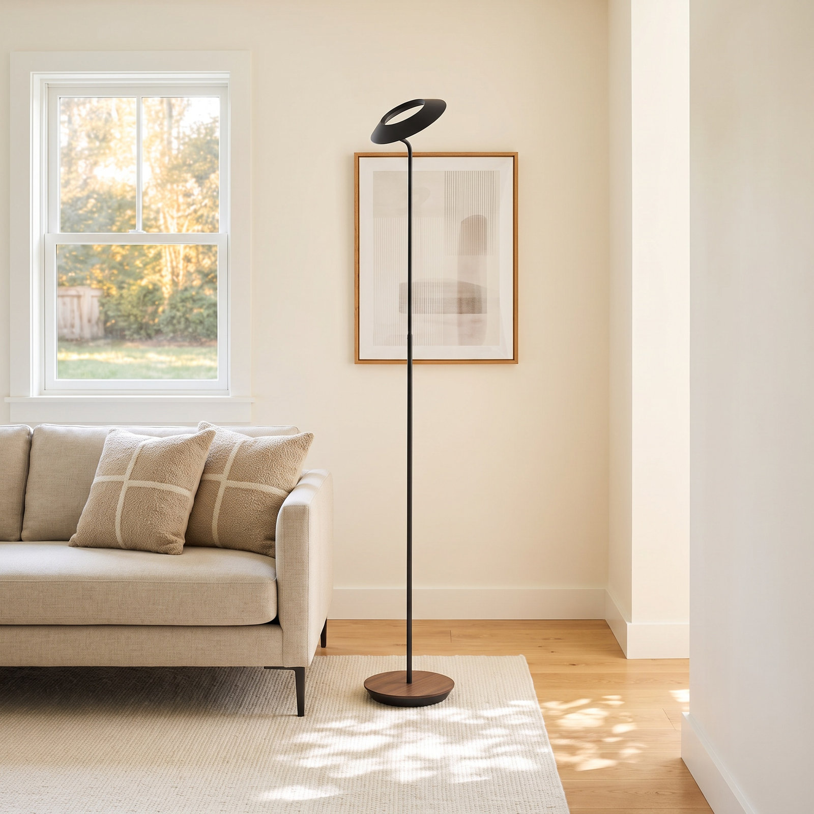 Royyo 45.5 " Floor Lamp, Matte Black/Oiled Walnut