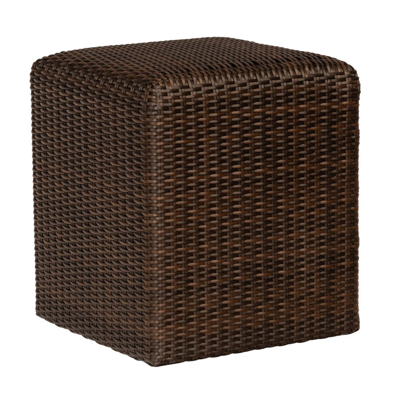 Cube tissé réticulé