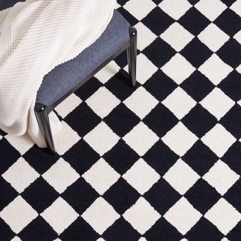 Brayton Hand Hooked Wool Geometric Rug, Rectangle 2'6" x 4'