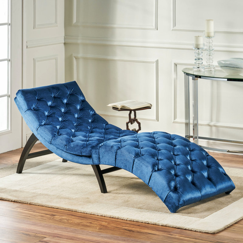 Chaise longue antique en velours bleu marine pour un espace élégant, Bleu
