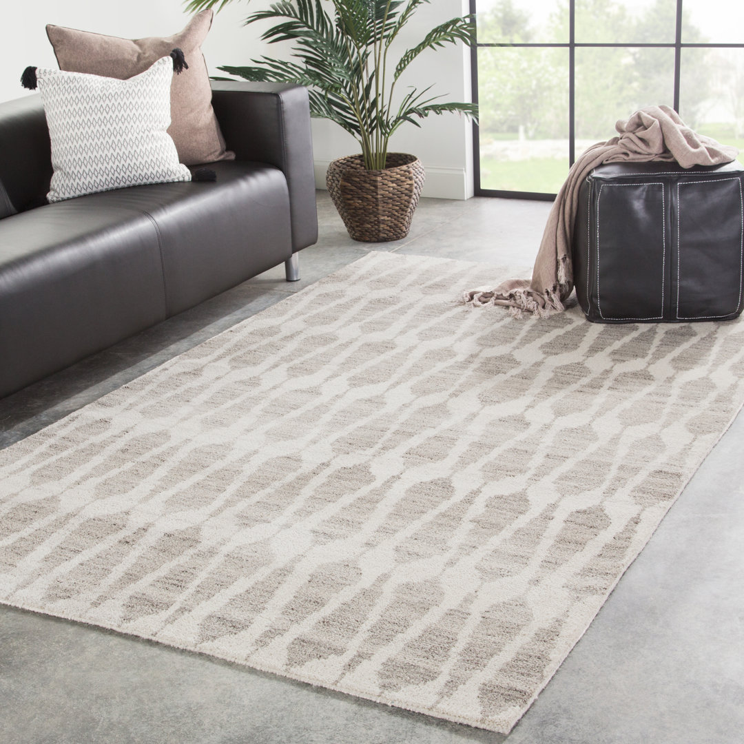 Camyiah Hand Knotted Wool Geometric Indoor Rug George Oliver Rug 