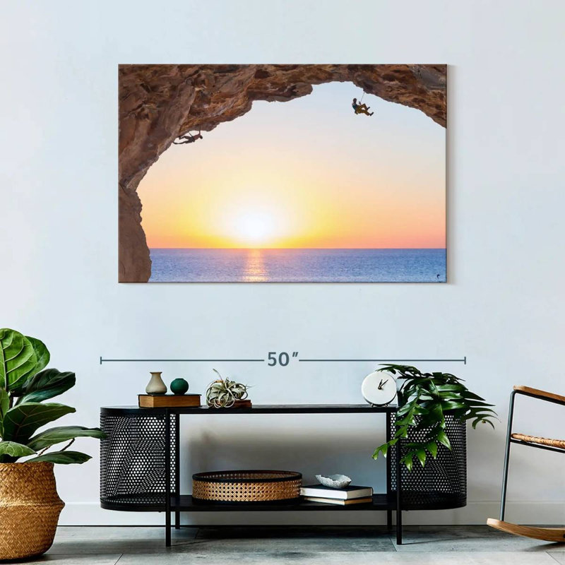 Senne Ambition, 30" H x 45" W