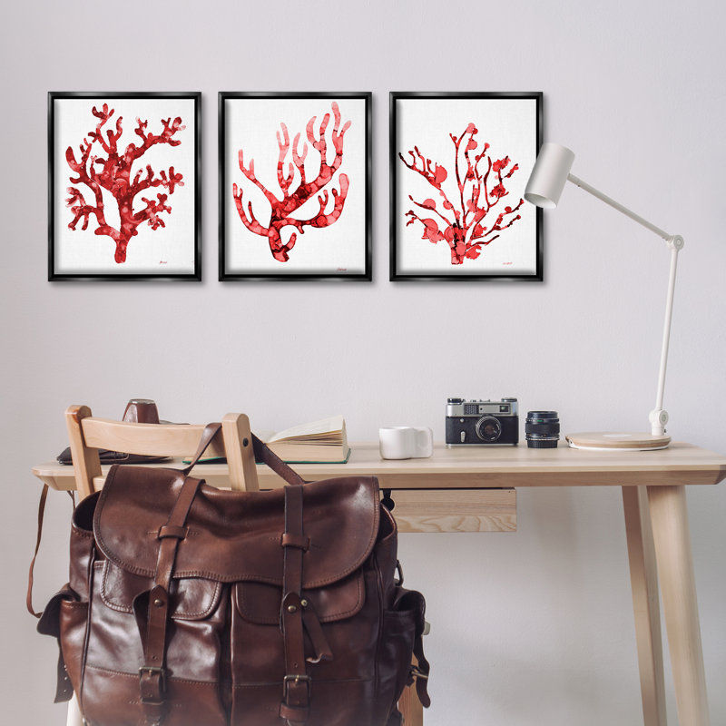 Ensemble de 3 toiles flottantes "Bold Red Coral" par Patti Mann, Cadre flottant noir de jais, H 21 po x l 17 po