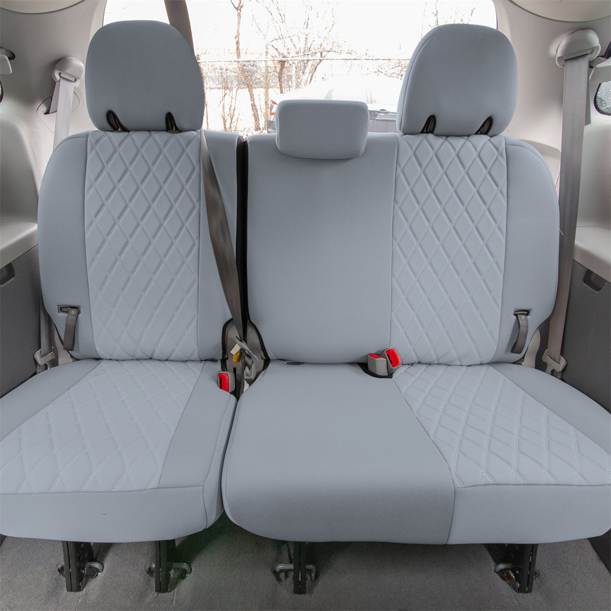 2020 toyota clearance sienna seat covers