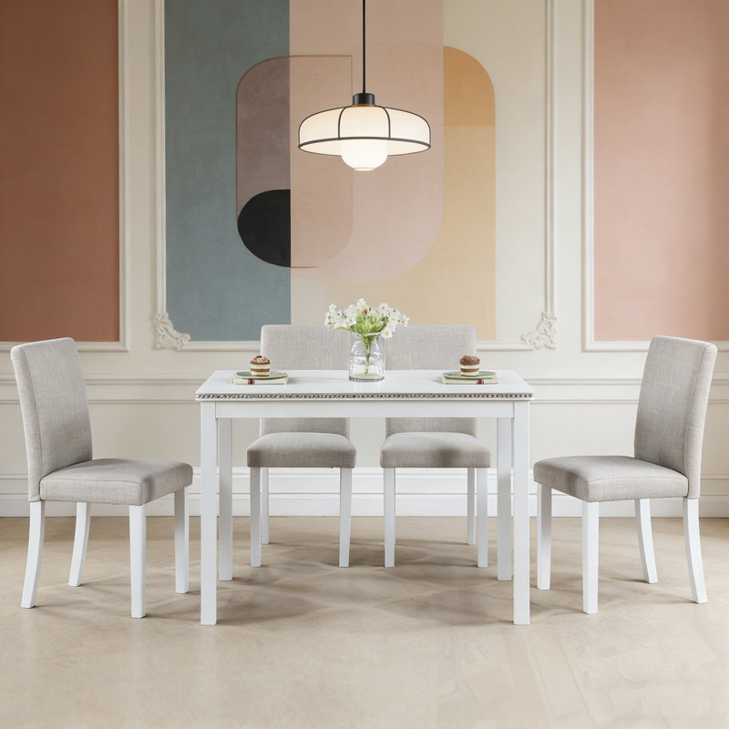 5 pièces en bois Stolz avec une table rectangulaire et 4 chaises rembourrées